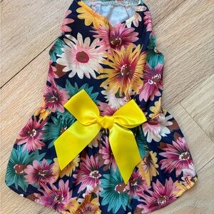 Warm Floral Patterned Garment